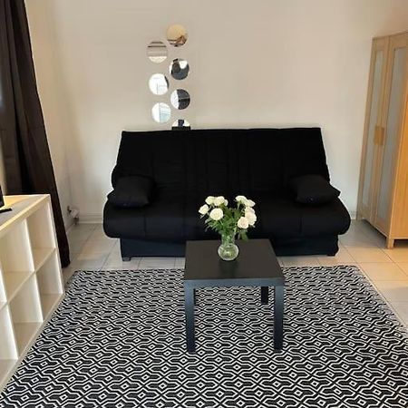 Apartamento Charmant Duplex + Terrasse A 5 Min Du Centre D'Aix Aix-en-Provence Exterior foto