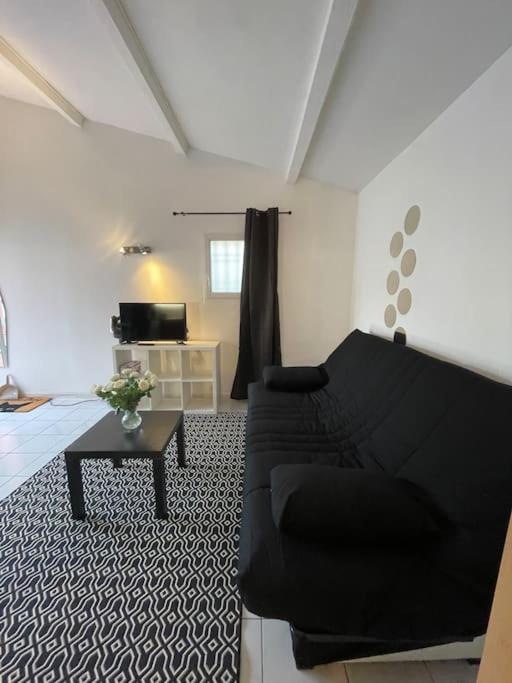 Apartamento Charmant Duplex + Terrasse A 5 Min Du Centre D'Aix Aix-en-Provence Exterior foto