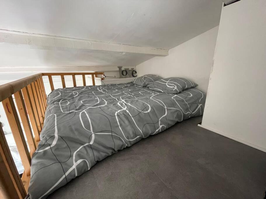 Apartamento Charmant Duplex + Terrasse A 5 Min Du Centre D'Aix Aix-en-Provence Exterior foto