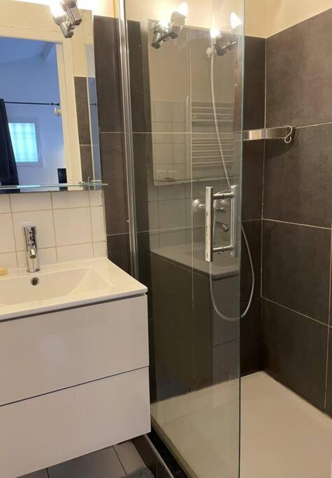Apartamento Charmant Duplex + Terrasse A 5 Min Du Centre D'Aix Aix-en-Provence Exterior foto